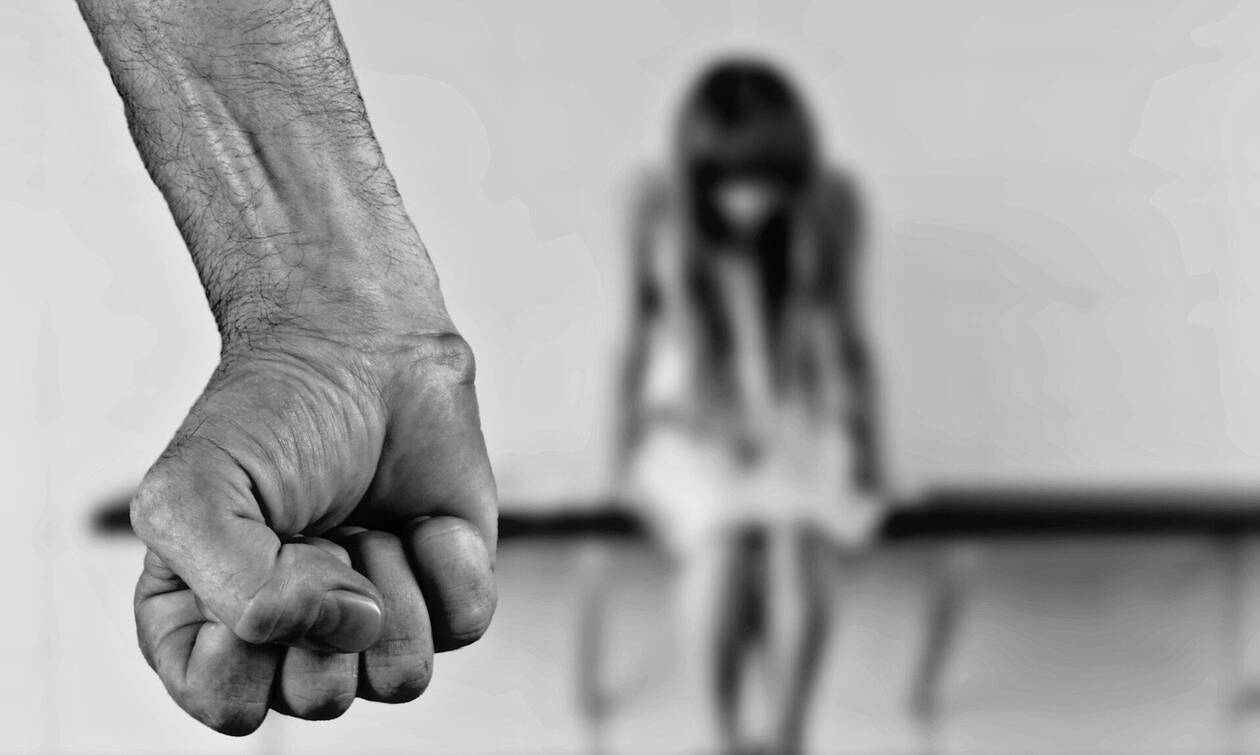 Κόρη κατήγγειλε τον πατέρα της για βιασμό – Επιφυλάχθηκε το δικαστήριο