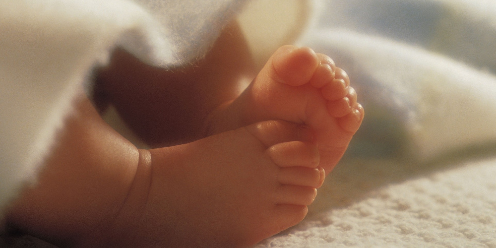 Κορονοϊός: Διασωληνώθηκε 2 μηνών μωράκι – Άμεση ανάγκη για οξυγόνο υψηλής ροής