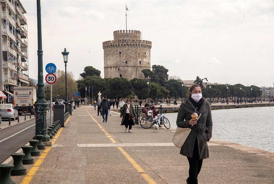 Μετάλλαξη Όμικρον: Συναγερμός στη Θεσσαλονίκη – Εντοπίστηκε στα λύματα το νέο στέλεχος