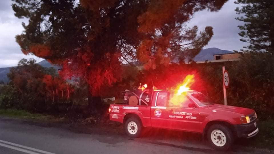 Αμάρυνθος: Φωτιά σε πρώην Σούπερ Μάρκετ