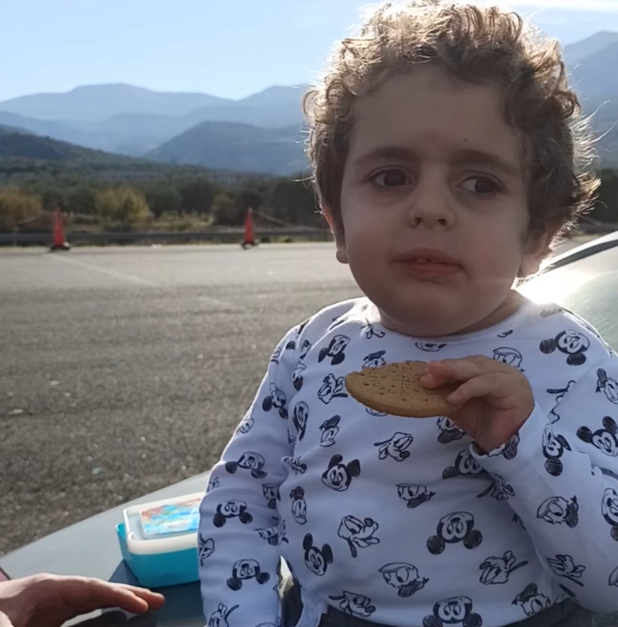 Παναγιώτης-Ραφαήλ: Ο μικρός ήρωας από την Εύβοια έγινε 6 ετών