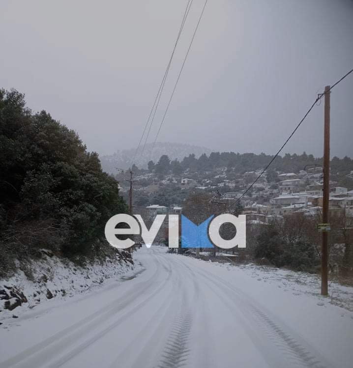 Κακοκαιρία: Πυκνή χιονόπτωση στη Σέτα – Τι είπε στο evima.gr η πρόεδρος της Κοινότητας (pics&video)