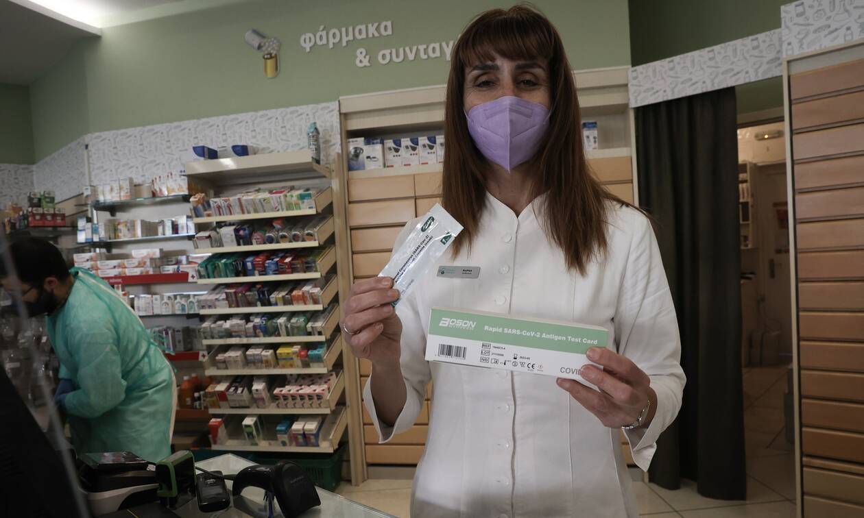Σχολεία: Πότε και πόσα self test θα κάνουν μαθητές και εκπαιδευτικοί αυτή την εβδομάδα