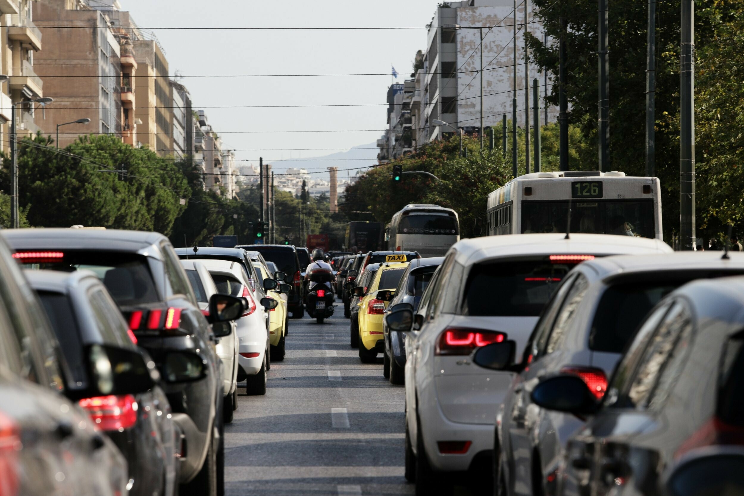 Τέλη κυκλοφορίας 2022: Μέχρι πότε μπορείτε να πληρώσετε – «Τσουχτερά» πρόστιμα