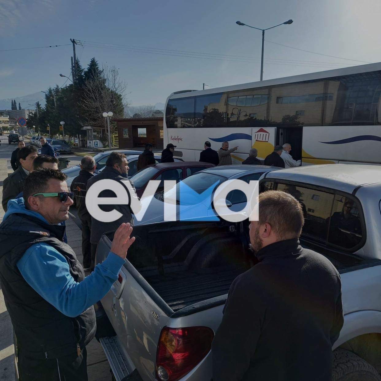 Εύβοια – ΛΑΡΚΟ: Αναχώρησαν για το συλλαλητήριο στο Σύνταγμα οι εργαζόμενοι Εύβοια – ΛΑΡΚΟ: Αναχώρησαν για το συλλαλητήριο στο Σύνταγμα οι εργαζόμενοι