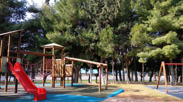 Έξι νέες παιδικές χαρές κατασκευάζει ο Δήμος Ερέτριας