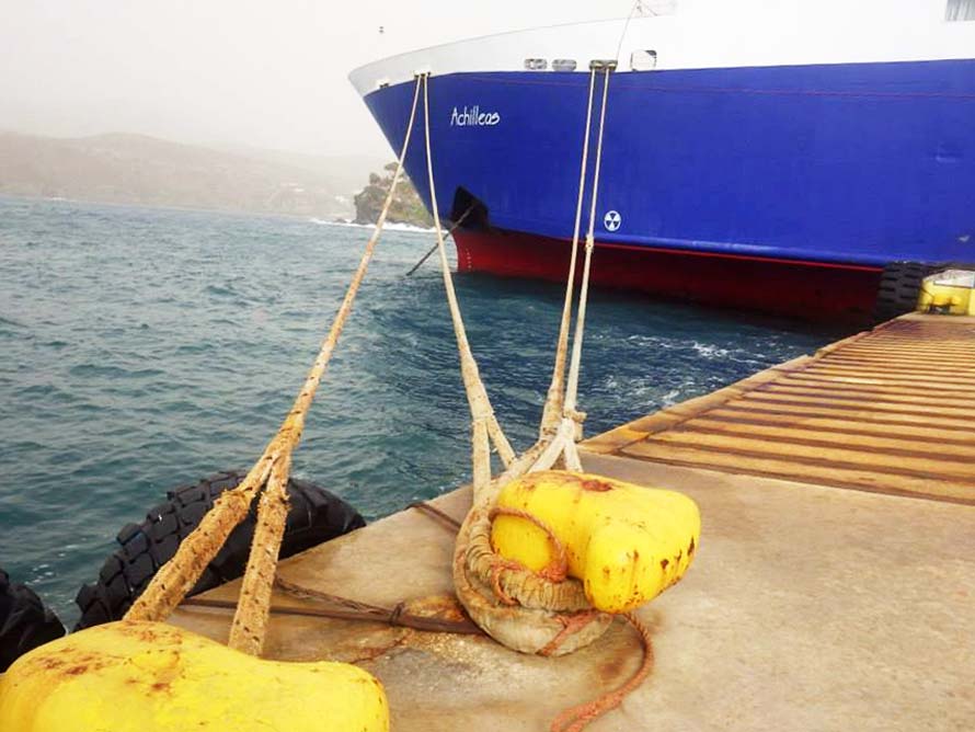 Απαγορευτικό απόπλου από τα λιμάνια της Εύβοιας και της Σκύρου – Φτάνουν τα 10 μποφόρ οι άνεμοι