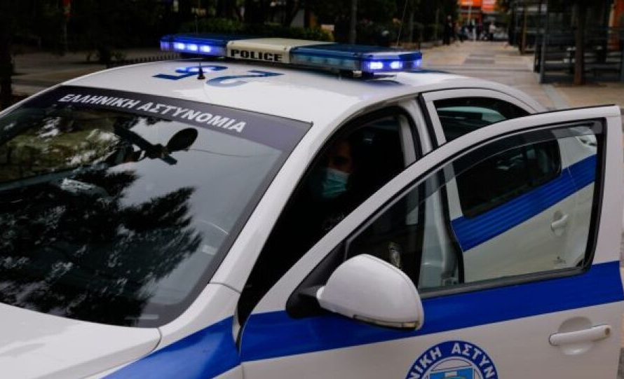 Χειροπέδες σε 25χρονο για διακίνηση ναρκωτικών – Κατασχέθηκαν 100.000 ευρώ σε τραπεζική θυρίδα