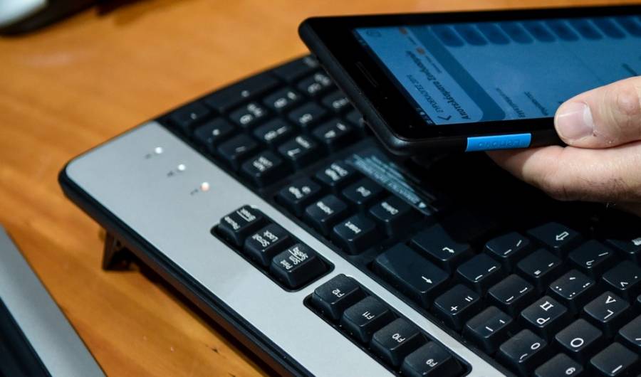 Voucher 200 ευρώ για laptop και tablet – Ψηφιακή Μέριμνα ΙΙ: Δικαιούχοι 160.000 εκπαιδευτικοί