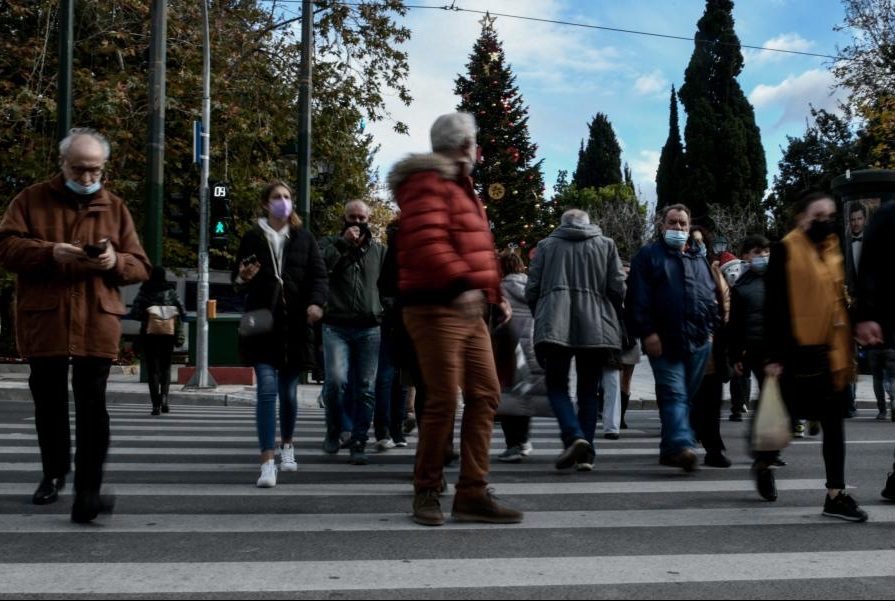 Κορονοϊος: Σε έξαρση η Όμικρον 2 – Τα συμπτώματα, πώς εκδηλώνεται