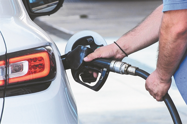 Κάρτα καυσίμων: Πώς θα δοθεί η «έκπτωση» σε βενζίνη – πετρέλαιο