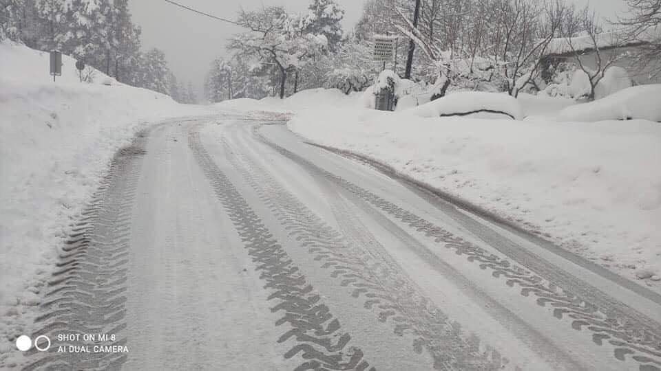 Meteo: Νέα κακοκαιρία με βροχοπτώσεις, χιονοπτώσεις και σταδιακή πτώση της θερμοκρασίας