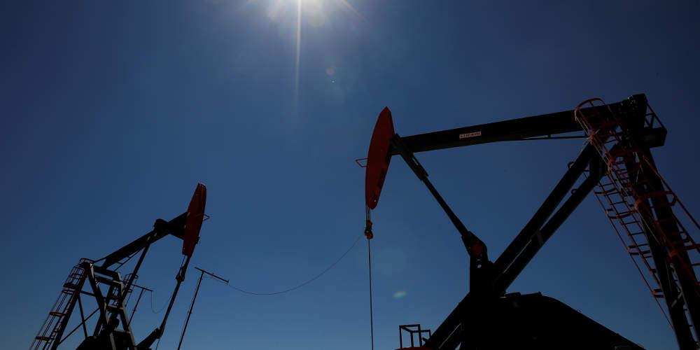 Μόσχα: Το πετρέλαιο θα ξεπεράσει τα 300 δολάρια το βαρέλι αν ΕΕ και ΗΠΑ απαγορεύσουν τις εισαγωγές