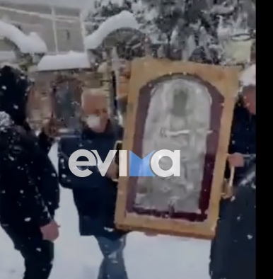 Κακοκαιρία Φίλιππος: Υπό πυκνή χιονόπτωση η μεταφορά της θαυματουργής εικόνας του Αγίου Ιωάννου (vid)