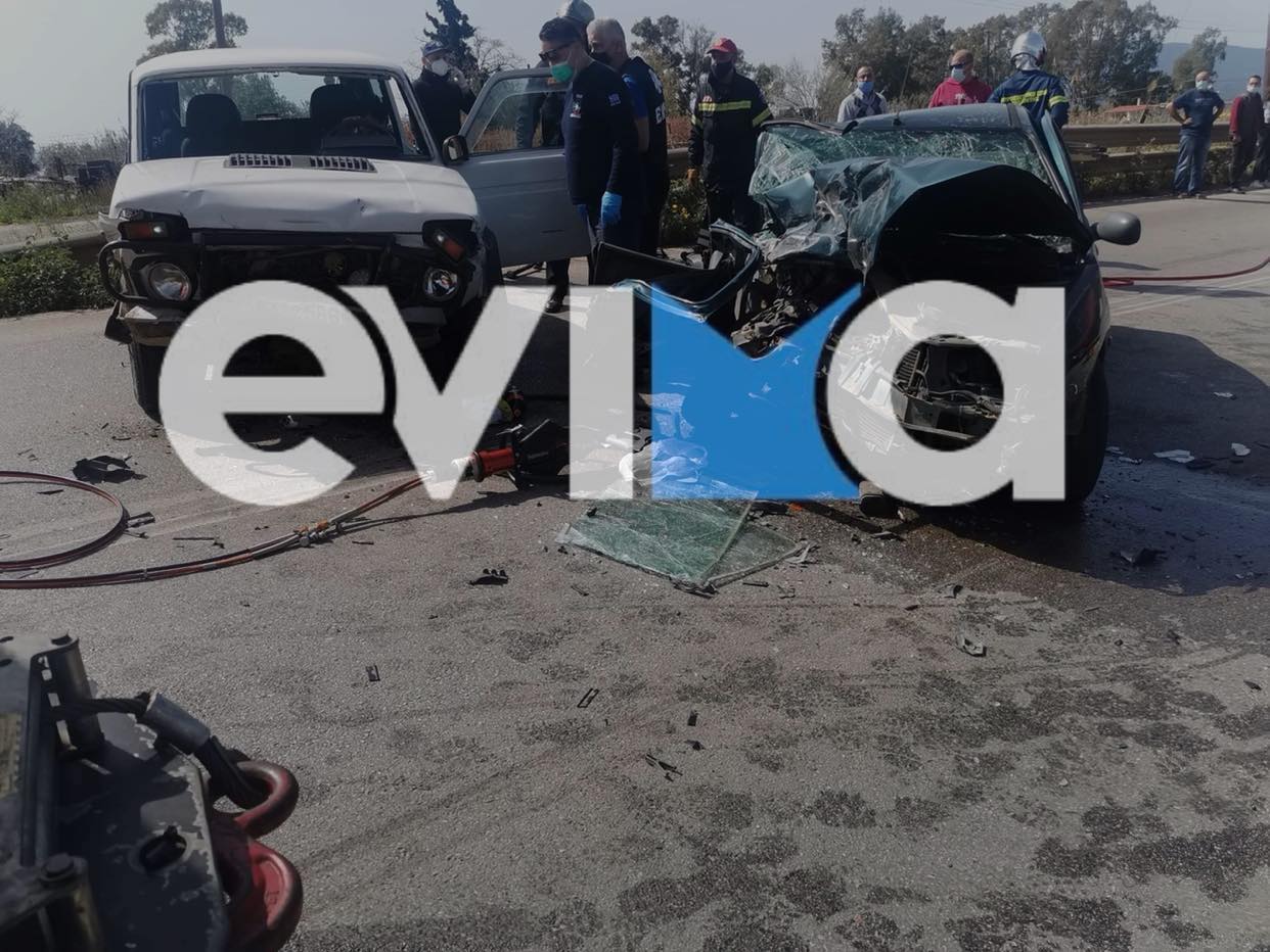 Χαλκίδα: Καραμπόλα με τέσσερα αυτοκίνητα και έναν τραυματία