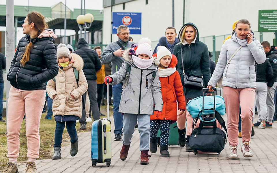 Ουκρανία: 660.000 πρόσφυγες έχουν εγκαταλείψει τη χώρα – Πάνω από 1 εκατ. οι εκτοπισμένοι Ουκρανοί