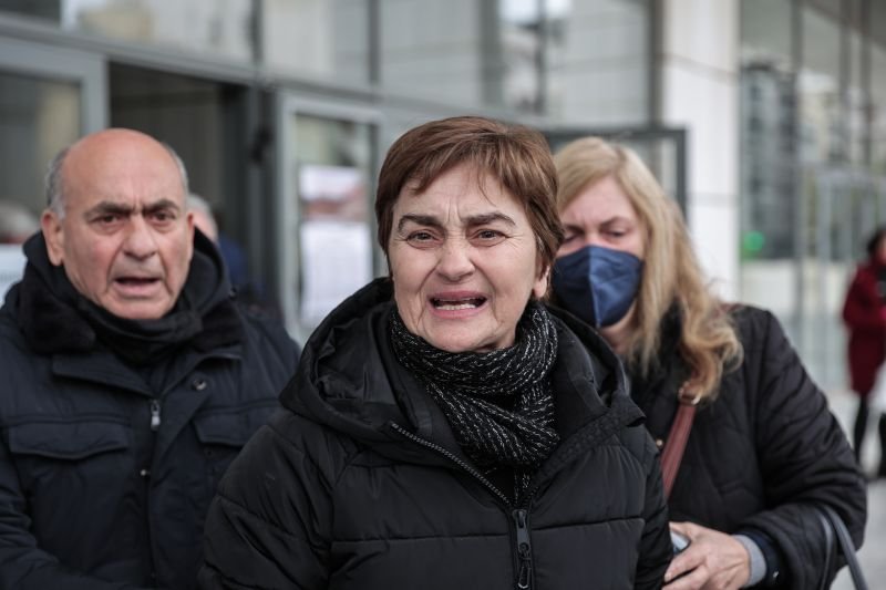 Διεκόπη η δίκη για την δολοφονία της Ελένης Τοπαλούδη – Αγανάκτηση των γονιών της