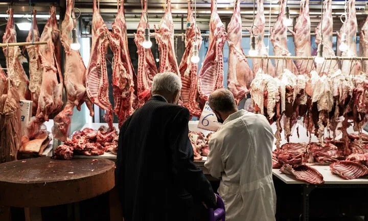 Πασχαλινό τραπέζι: Αυτή θα είναι η τιμή του οβελία στην Στερεά Ελλάδα