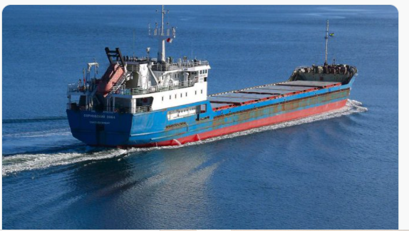 Παρέμβαση των ΗΠΑ για το ρωσικό πλοίο που παραμένει στην Κάρυστο