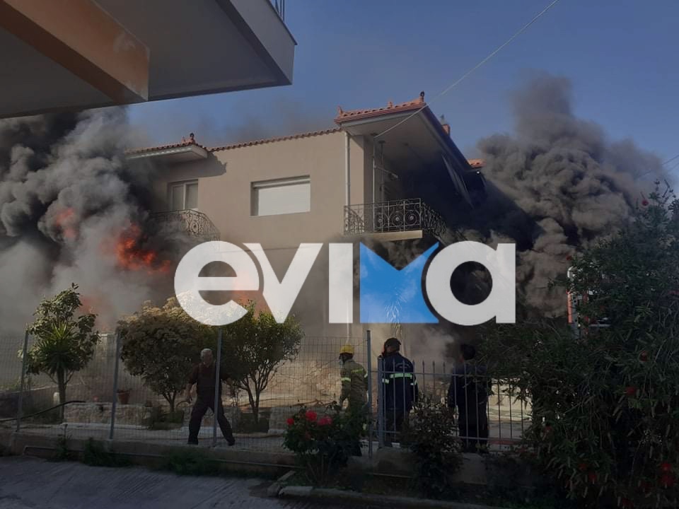 Φωτιά στο Βέλος: «Μια λέξη χαρακτηρίζει την κατάσταση «τραγωδία», λένε οι κάτοικοι της περιοχής