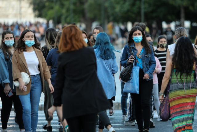 Κορονοϊός: Επικίνδυνη «τριδημία» φοβούνται οι επιστήμονες