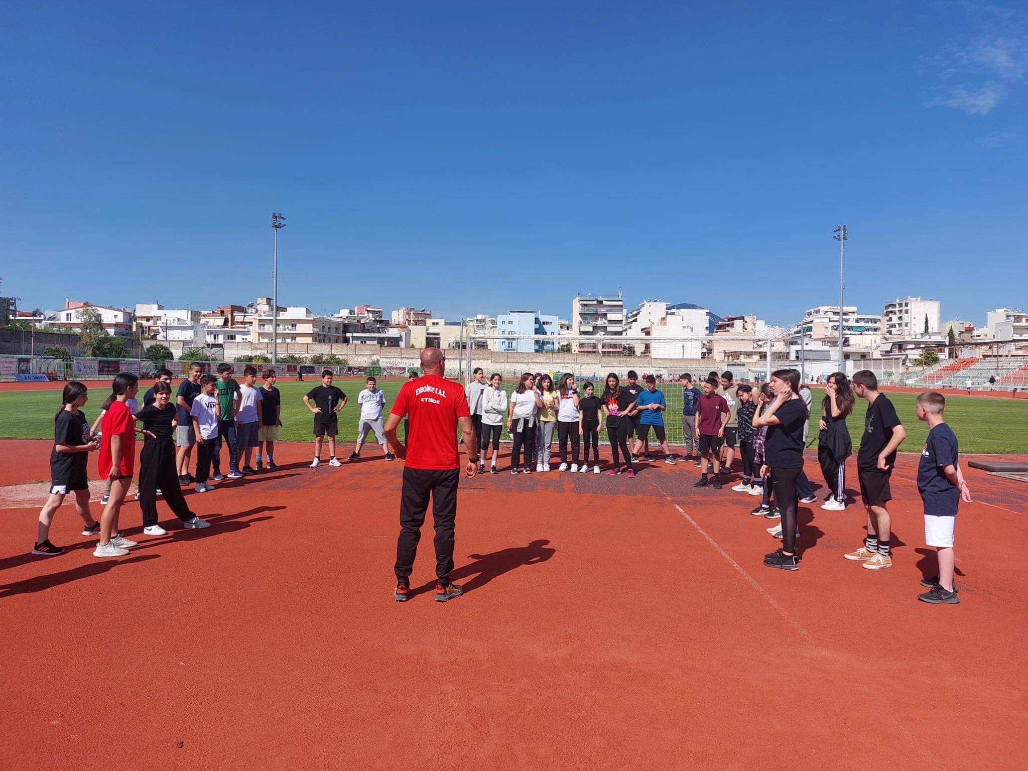 ΕΥΒΟΪΚΟΣ Γ.Α.Σ.: Παρουσίασε σε μαθητές δημοτικού και γυμνασίου το άθλημα του στίβου (pics)
