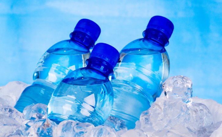 Μπουκαλάκια με νερό αλλάζει η τιμή τους – Δείτε που θα φτάσουν