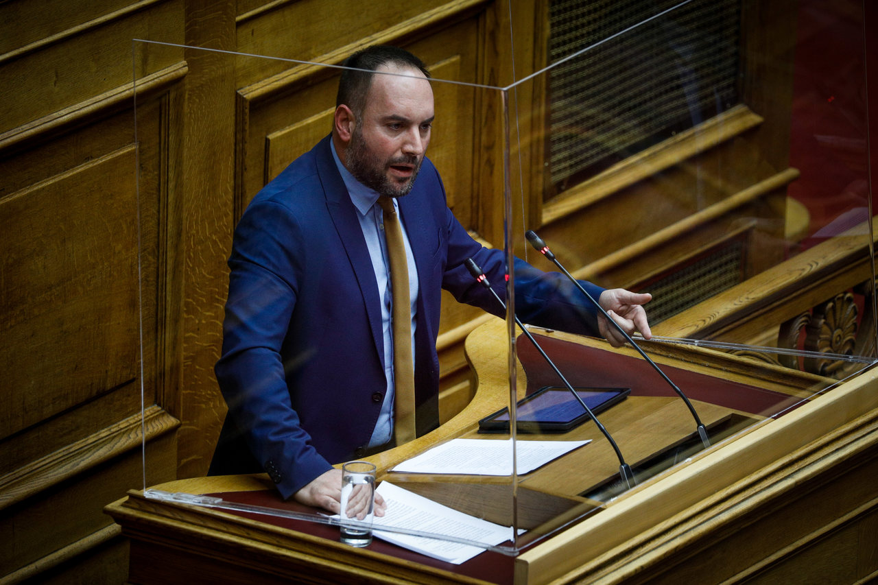 Χατζηγιαννάκης στη Βουλή: Οι αυτοδιοικητικές εκλογές να γίνουν ταυτόχρονα με τις ευρωεκλογές τον Μάιο του 2024