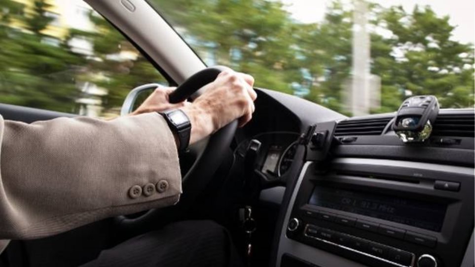 Έπιασε τιμόνι 91χρονος και χτύπησε 16χρονη μαθήτρια Έπιασε τιμόνι 91χρονος και χτύπησε 16χρονη μαθήτρια