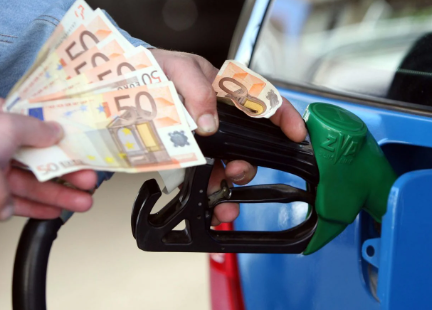 Fuel Pass 2: Ψηφίζεται η τροπολογία για το επίδομα καυσίμων