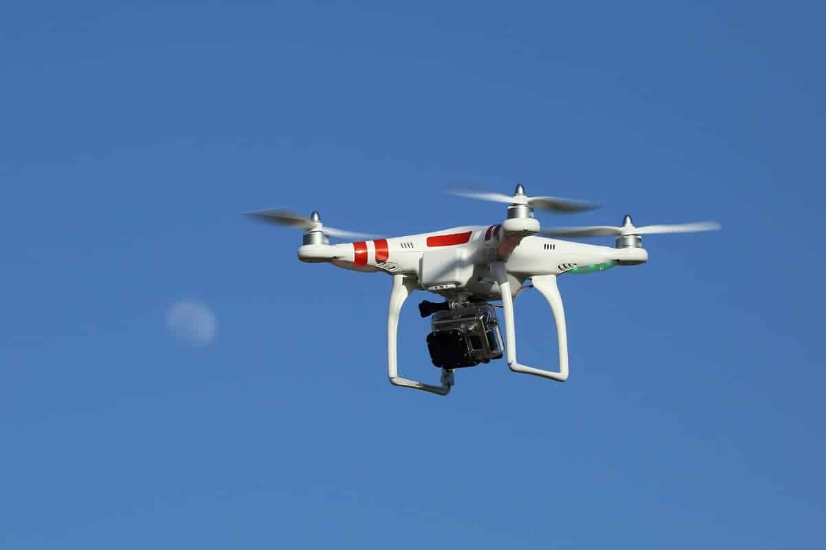 Δήμος καταγράφει με drone τα ακαθάριστα οικόπεδα και ρίχνει πρόστιμα!
