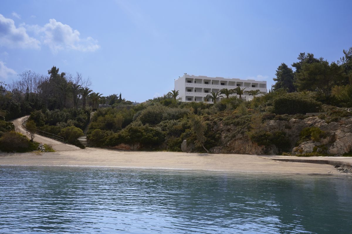 Έτοιμο να υποδεχθεί τουρίστες το νέο Brown Beach Chalkida στην Εύβοια