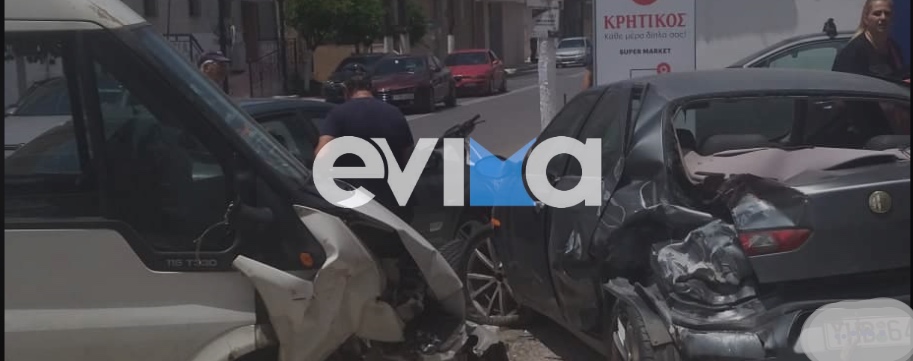 Σοβαρό τροχαίο στην Αμάρυνθο: Καραμπόλα με τρία αυτοκίνητα έξω από σούπερ μάρκετ