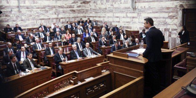 Μετά τα σενάρια για εκλογές ήρθαν τα σενάρια περί ανασχηματισμού