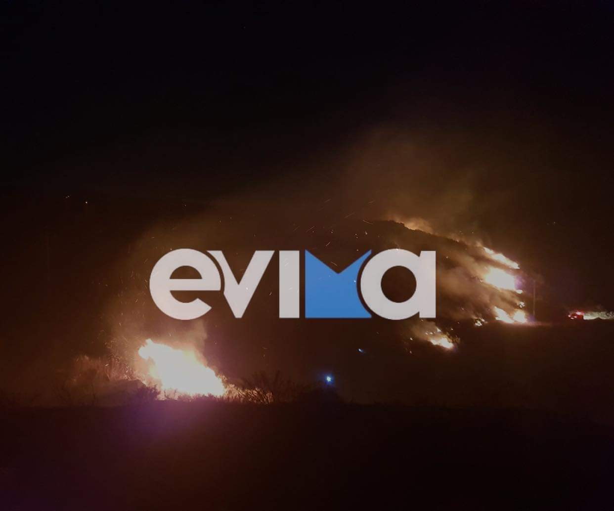 Εύβοια: Υπό έλεγχο η φωτιά στον Κάλαμο – Σε επιφυλακή και σήμερα η πυροσβεστική