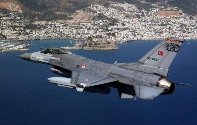 Νέες παραβιάσεις του εναέριου χώρου από τουρκικά αεροσκάφη