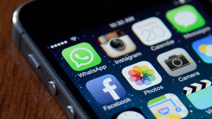 Σοκ στην Ευρώπη: Κόβεται το Facebook και το Instagram;