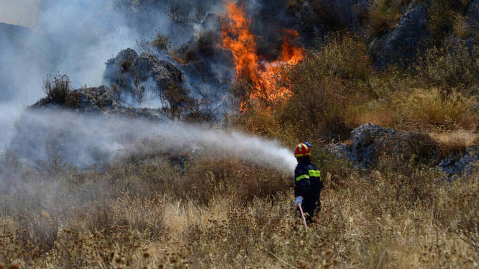 Πολύ υψηλός κίνδυνος για πυρκαγιά σε κεντρική και νότια Εύβοια, αύριο Πέμπτη