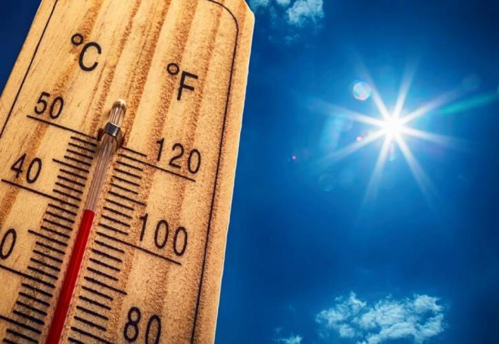 Καιρός: Επιμένει η ζέστη – Η πρόβλεψη για την Τετάρτη