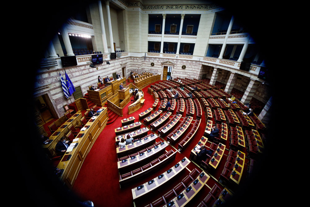 Ναι της κυβέρνησης στην επίσπευση του ανοίγματος της Βουλής – Ανοίγει στις 22 Αυγούστου