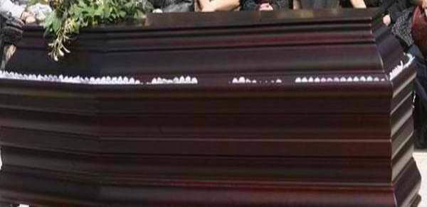 Χαλκίδα: Θρήνος στην κηδεία του 42χρονου Γιώργου