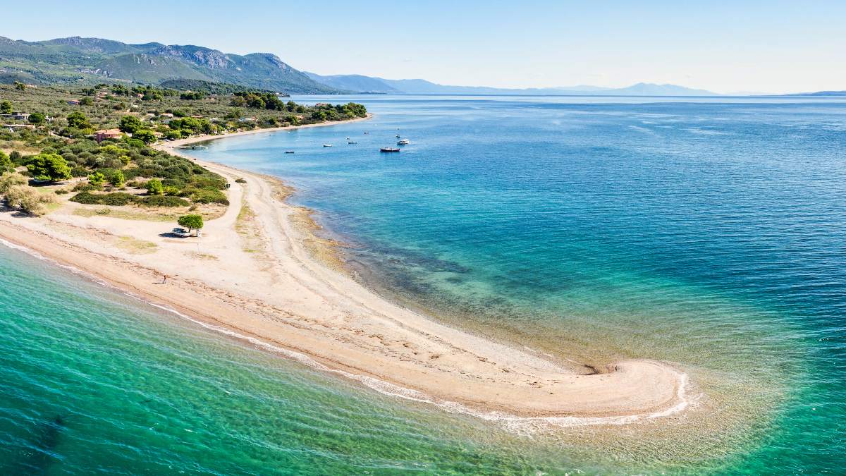 Ανοίγει η πλατφόρμα για τα κουπόνια για φθηνές διακοπές στη Βόρεια Εύβοια