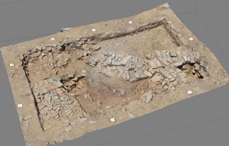Δέος προκαλούν τα ευρήματα της αρχαιολογικής σκαπάνης στην Κάρυστο