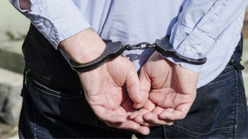 Νέες συλλήψεις για ναρκωτικά στην Εύβοια Νέες συλλήψεις για ναρκωτικά στην Εύβοια
