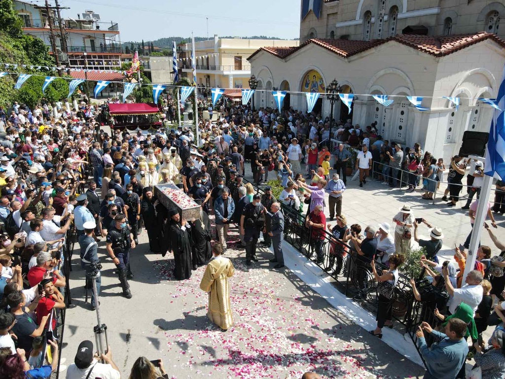 Εύβοια: Λιτανεία για τις καταστροφικές πυρκαγιές στον Ναό του Οσίου Ιωάννου του Ρώσου