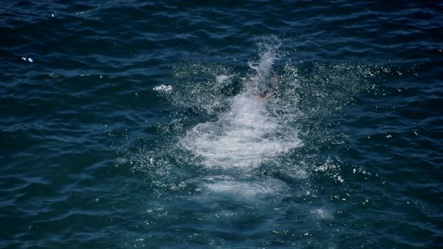 Εύβοια: Γυναίκα ανασύρθηκε νεκρή από τη θάλασσα στην παραλία «Αστέρια» Χαλκίδας