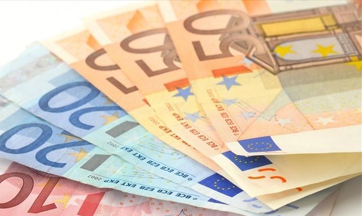 Αυξήθηκαν οι καταθέσεις τον Ιούλιο – Έφθασαν στα 137 δισ. ευρώ