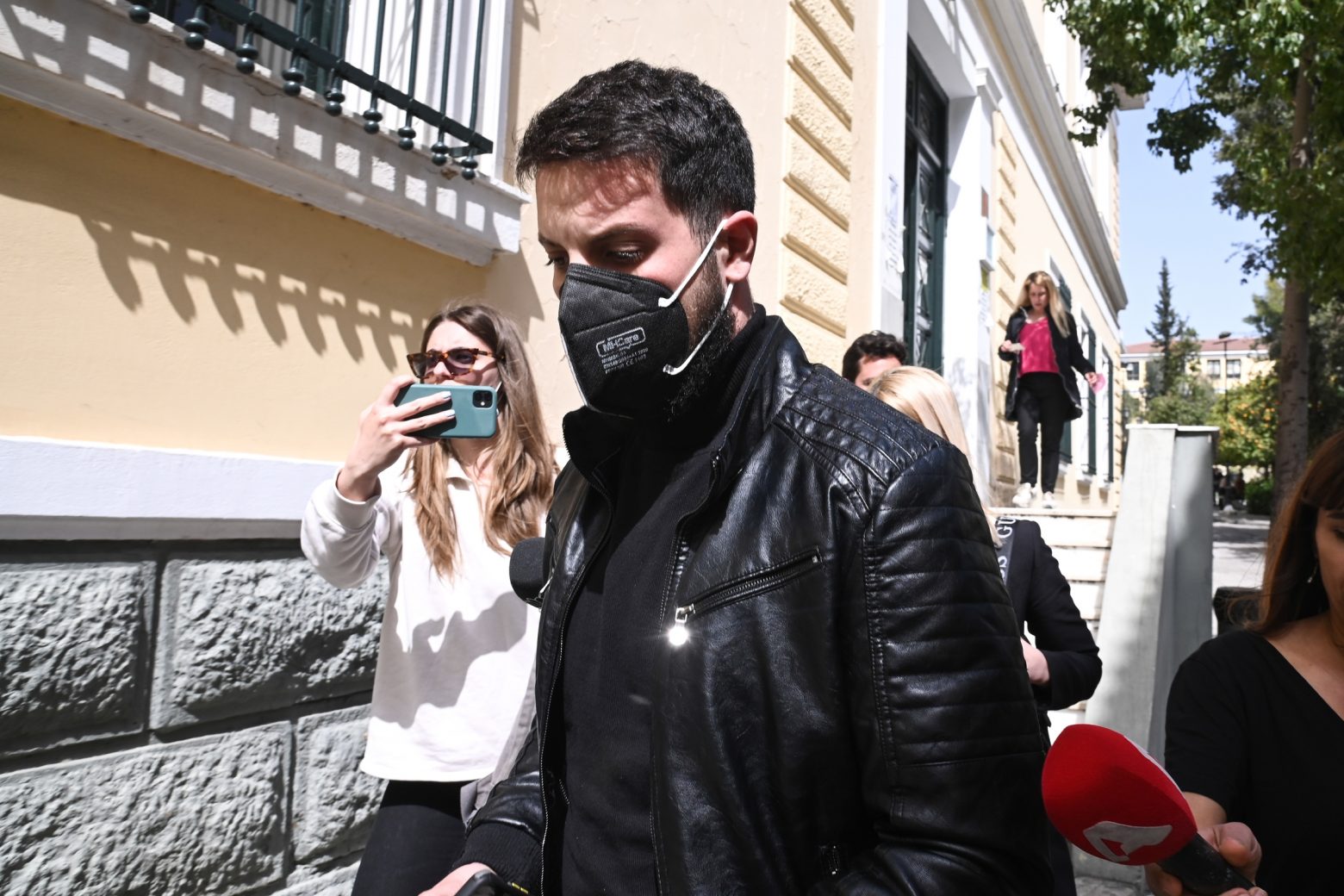 Μάνος Δασκαλάκης: Η επανασύνδεση με πρώην και οι ινκογνιτο εμφανίσεις στο κέντρο της Αθήνας