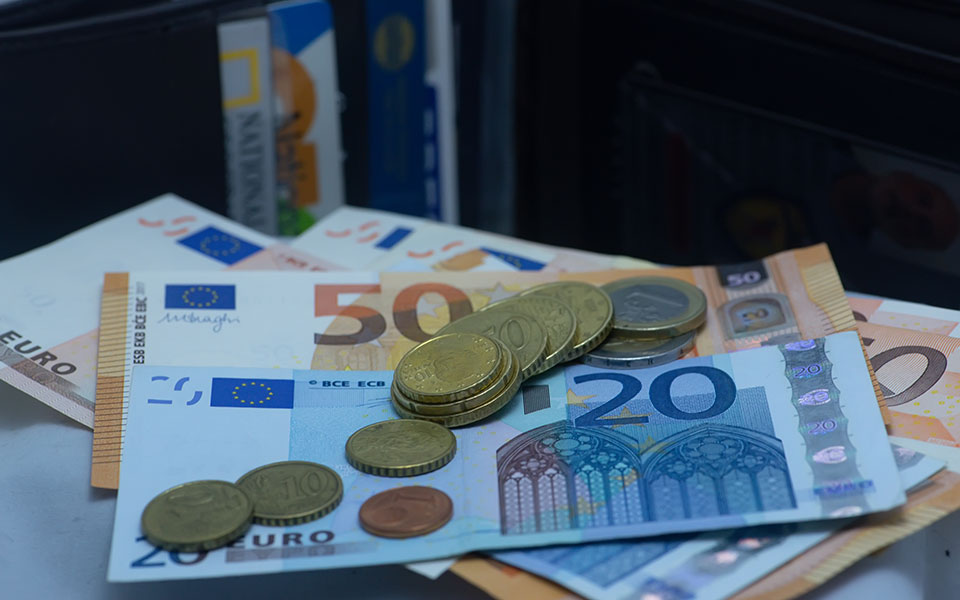 ΔΥΠΑ: Από 557 έως 1.114 ευρώ το εποχικό βοήθημα – Νωρίτερα από ποτέ ξεκινάνε οι αιτήσεις