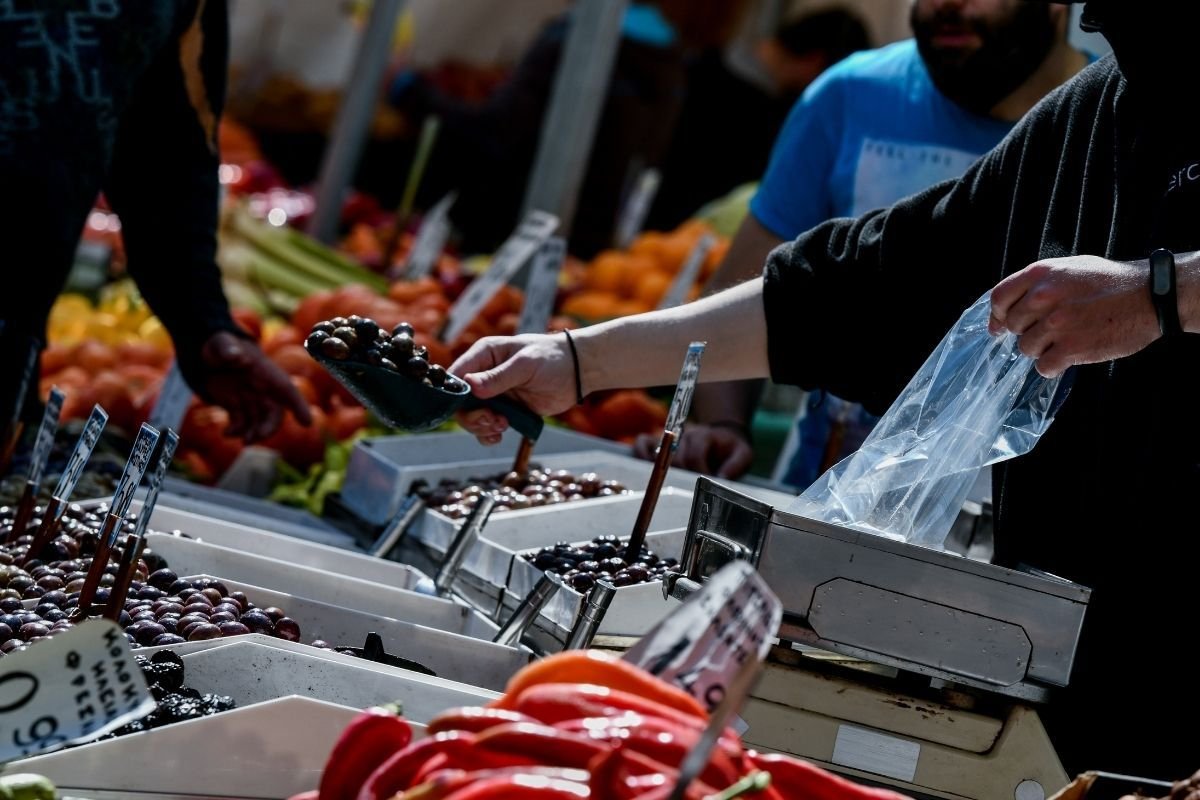 Food Pass: Έρχεται νέο voucher 300 ευρώ για ψώνια στο σούπερ μάρκετ